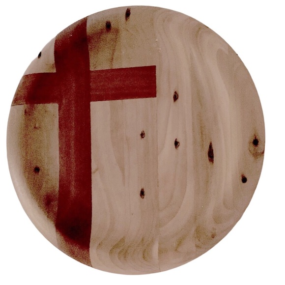 Handmade cedar plate with cross - Picture 1 of 2